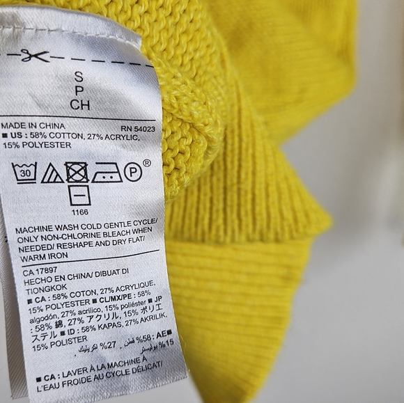 Old Navy Yellow and White Pattern Sweater Size S - Picture 4 of 4